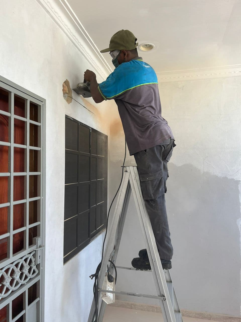 wall hacking 开槽施工