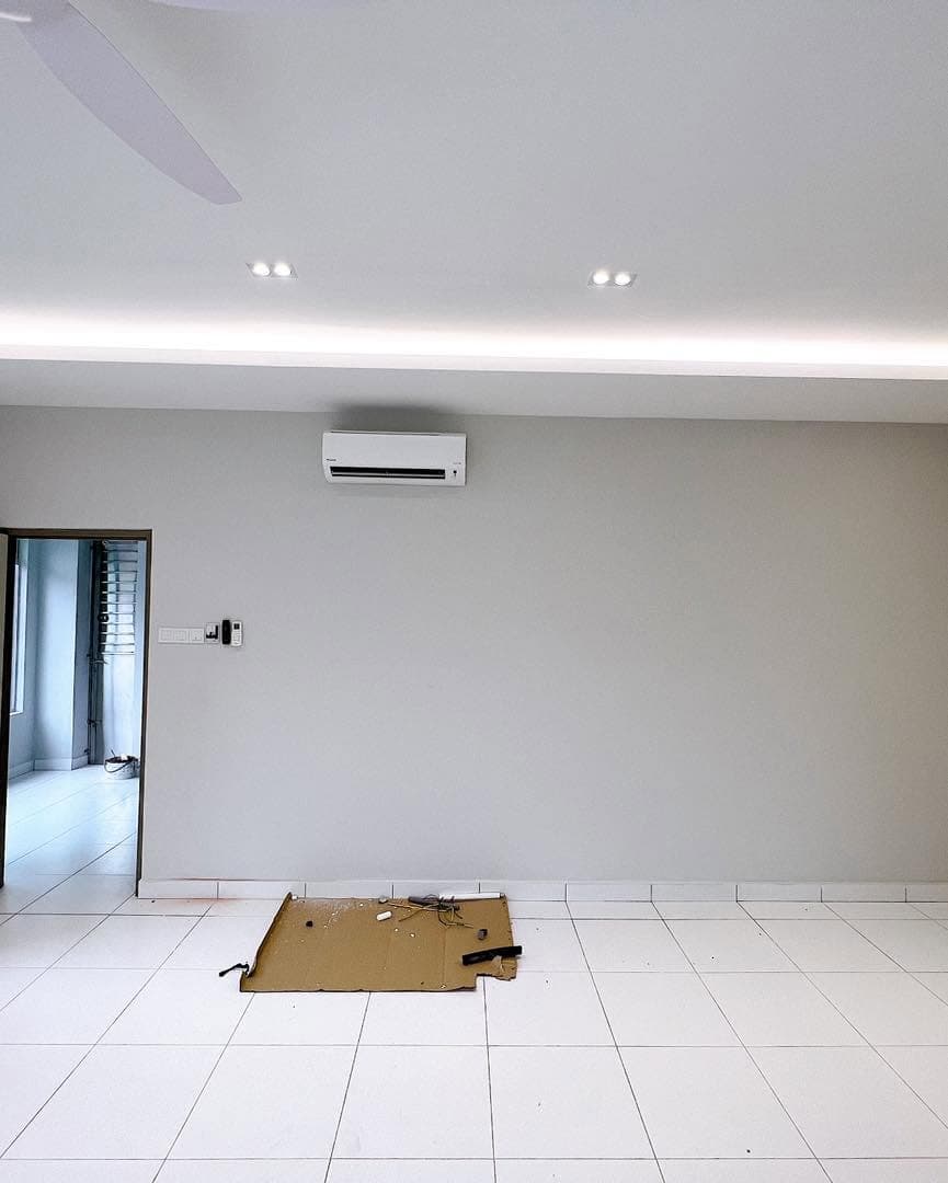 Johor Bahru living room wall-mounted aircond installation